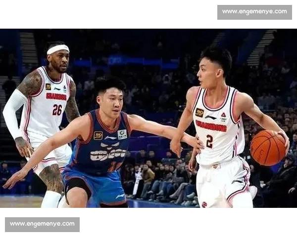 CBA焦点战回顾:江苏与新疆鏖战全场,谁能笑到最后